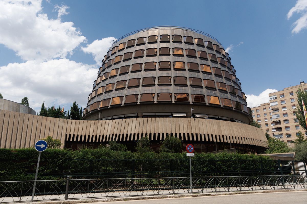 El Constitucional rechaza el recurso de Vox contra el decreto para reducir la temporalidad en el empleo público | Economía