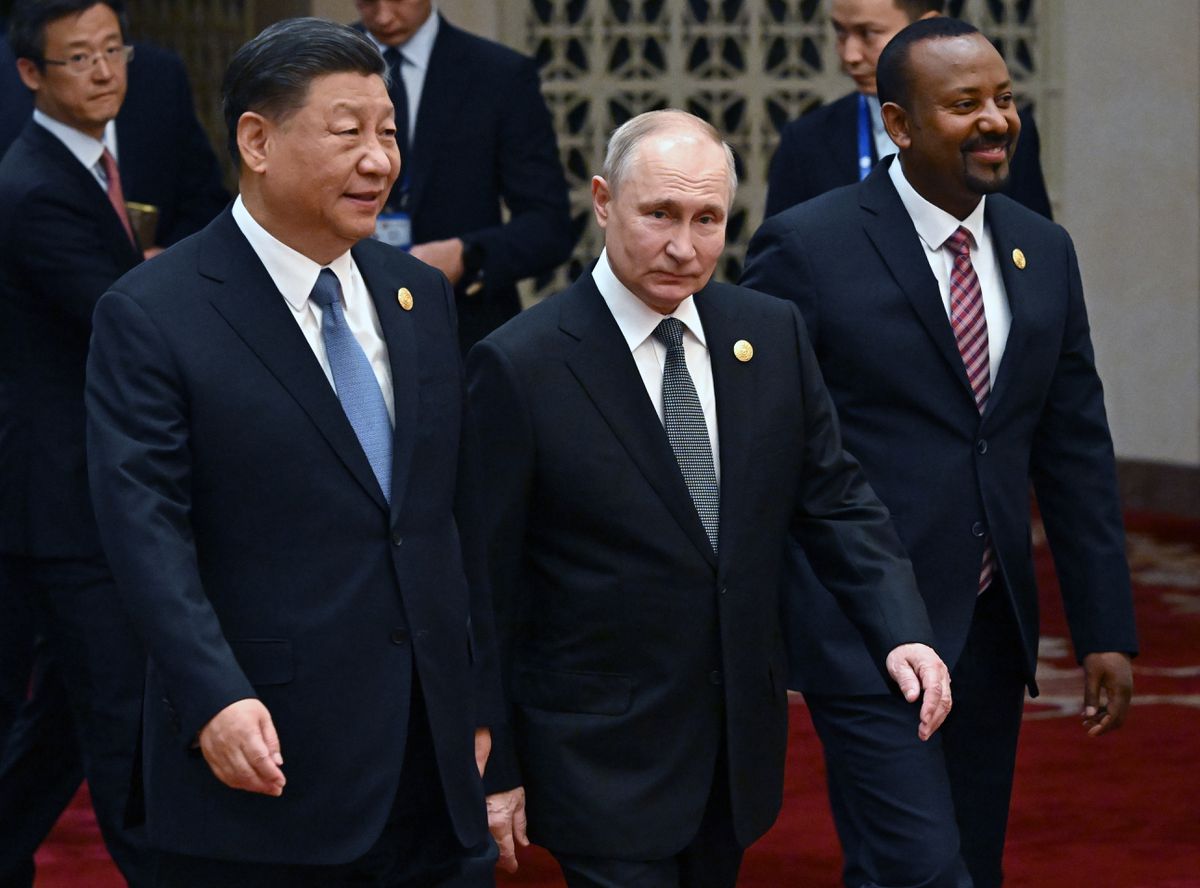 Xi y Putin se reúnen en Pekín para reforzar su cooperación | Internacional