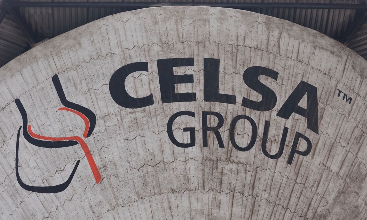 Los fondos de Celsa inician el proceso para tomar el control de la compañía | Economía
