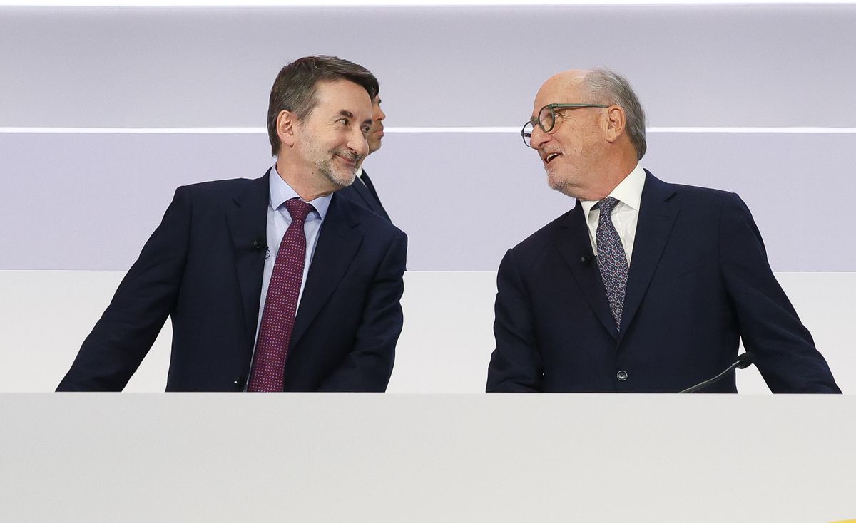 Repsol avisa de que el impuesto a las energéticas “condiciona” sus inversiones en España | Economía